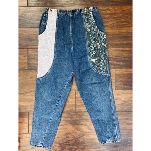 Guess by Marciano Denim - **Host Pick**Guess Vintage Ultra High Waist Mom Jeans with Tapestry Pockets